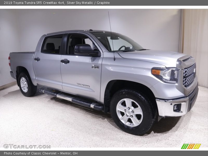 Silver Sky Metallic / Graphite 2019 Toyota Tundra SR5 CrewMax 4x4