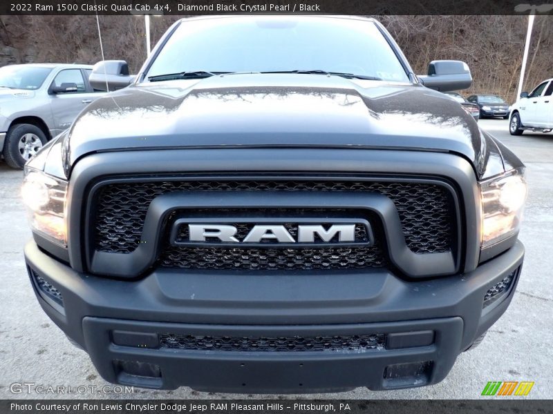 Diamond Black Crystal Pearl / Black 2022 Ram 1500 Classic Quad Cab 4x4