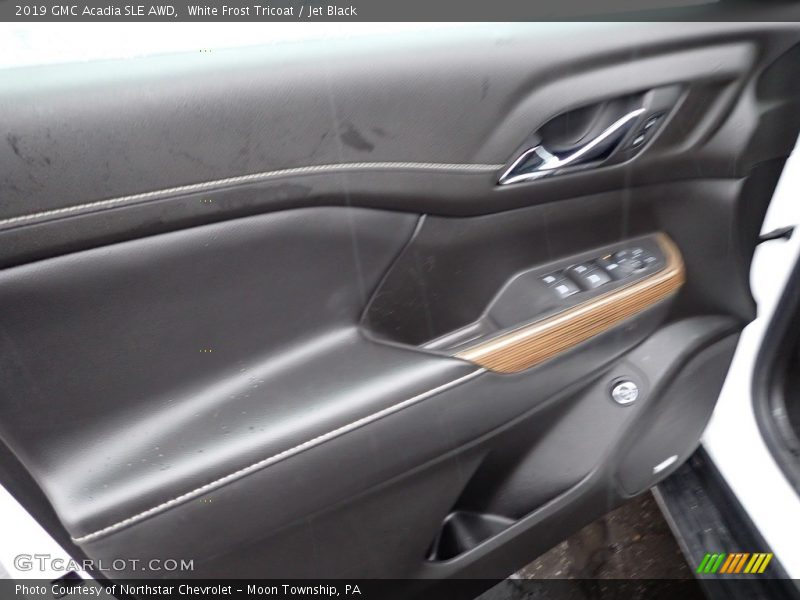 White Frost Tricoat / Jet Black 2019 GMC Acadia SLE AWD