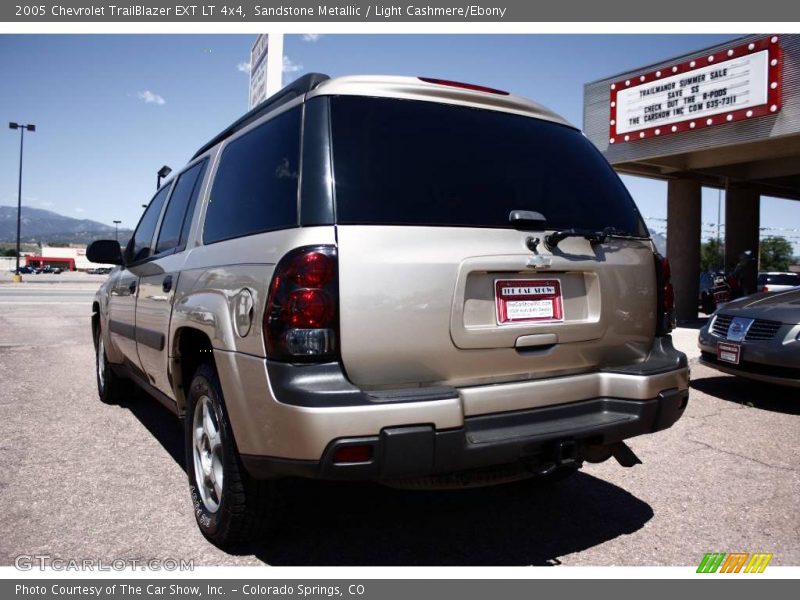Sandstone Metallic / Light Cashmere/Ebony 2005 Chevrolet TrailBlazer EXT LT 4x4