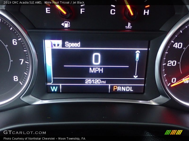 White Frost Tricoat / Jet Black 2019 GMC Acadia SLE AWD