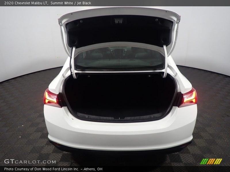 Summit White / Jet Black 2020 Chevrolet Malibu LT