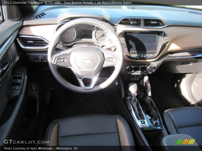 Zeus Bronze Metallic / Jet Black/Almond Butter 2021 Chevrolet TrailBlazer ACTIV AWD