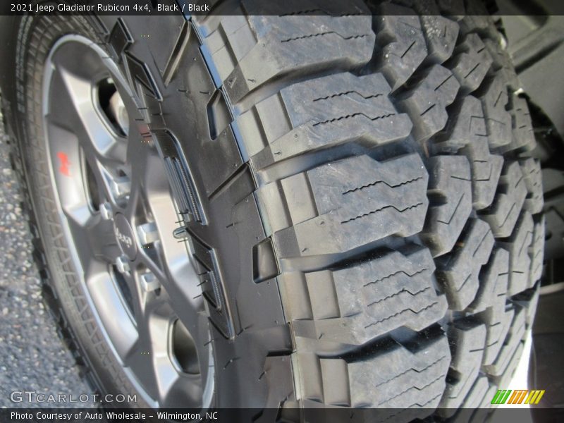 Black / Black 2021 Jeep Gladiator Rubicon 4x4