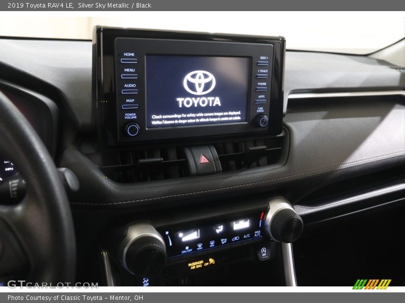 Silver Sky Metallic / Black 2019 Toyota RAV4 LE