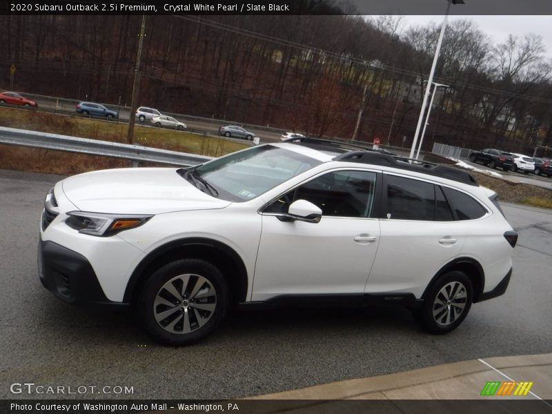 Crystal White Pearl / Slate Black 2020 Subaru Outback 2.5i Premium