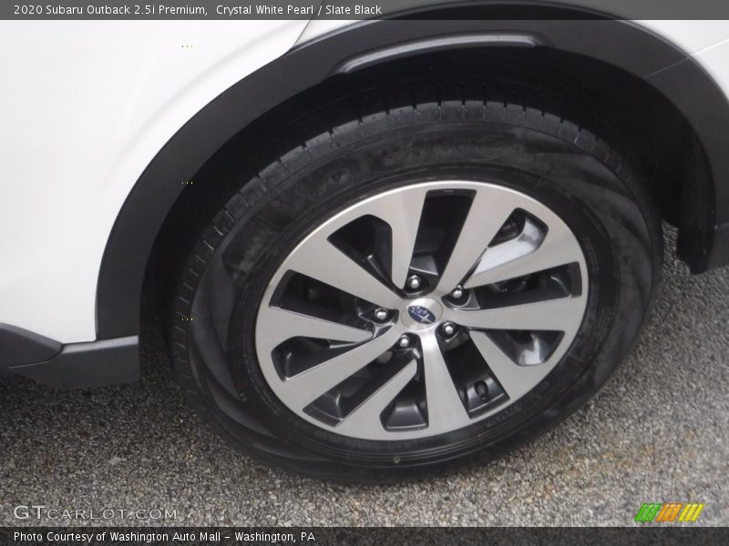 Crystal White Pearl / Slate Black 2020 Subaru Outback 2.5i Premium
