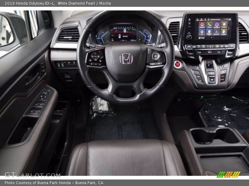 White Diamond Pearl / Mocha 2019 Honda Odyssey EX-L