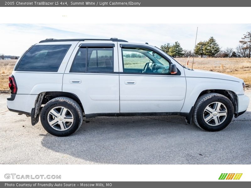 Summit White / Light Cashmere/Ebony 2005 Chevrolet TrailBlazer LS 4x4