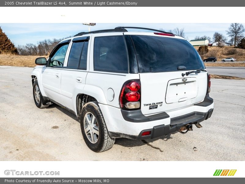 Summit White / Light Cashmere/Ebony 2005 Chevrolet TrailBlazer LS 4x4