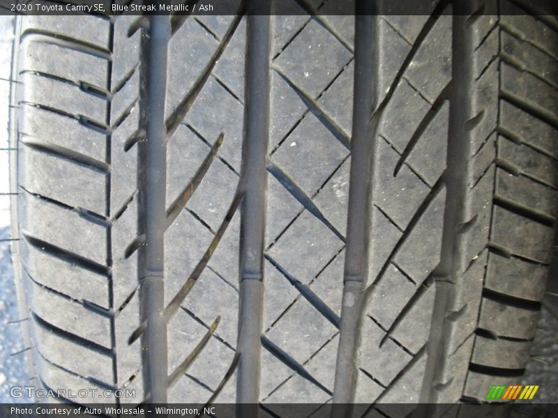 Blue Streak Metallic / Ash 2020 Toyota Camry SE