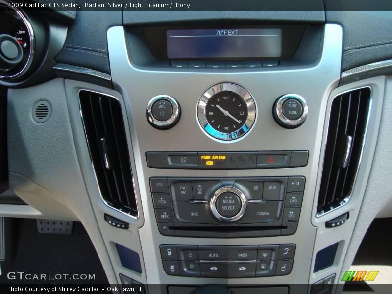 Radiant Silver / Light Titanium/Ebony 2009 Cadillac CTS Sedan