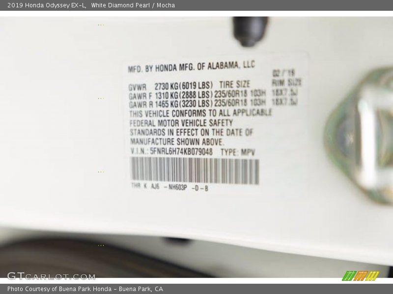 White Diamond Pearl / Mocha 2019 Honda Odyssey EX-L