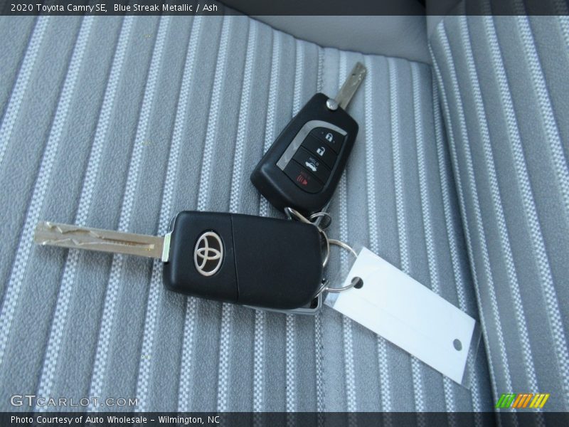 Blue Streak Metallic / Ash 2020 Toyota Camry SE