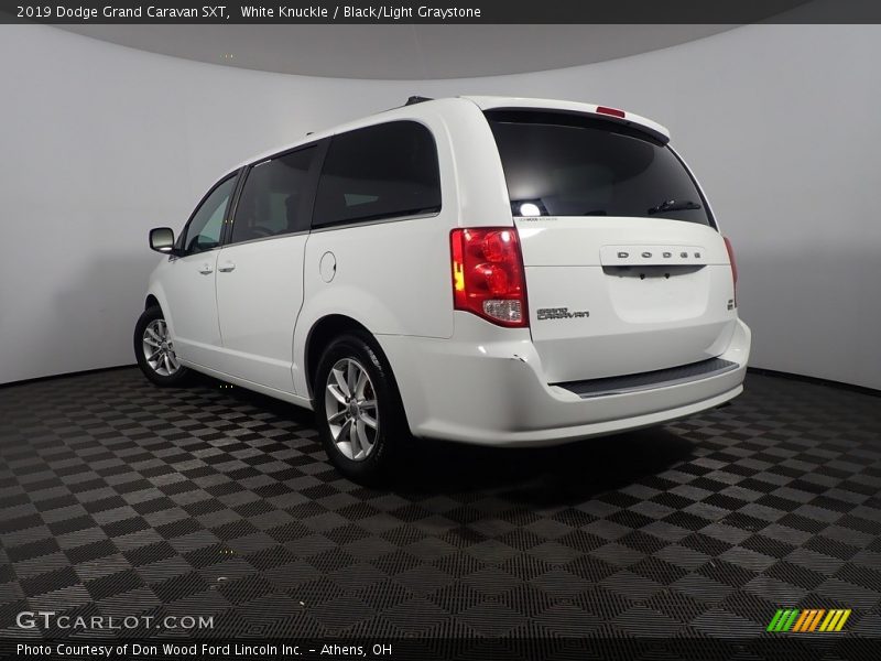 White Knuckle / Black/Light Graystone 2019 Dodge Grand Caravan SXT