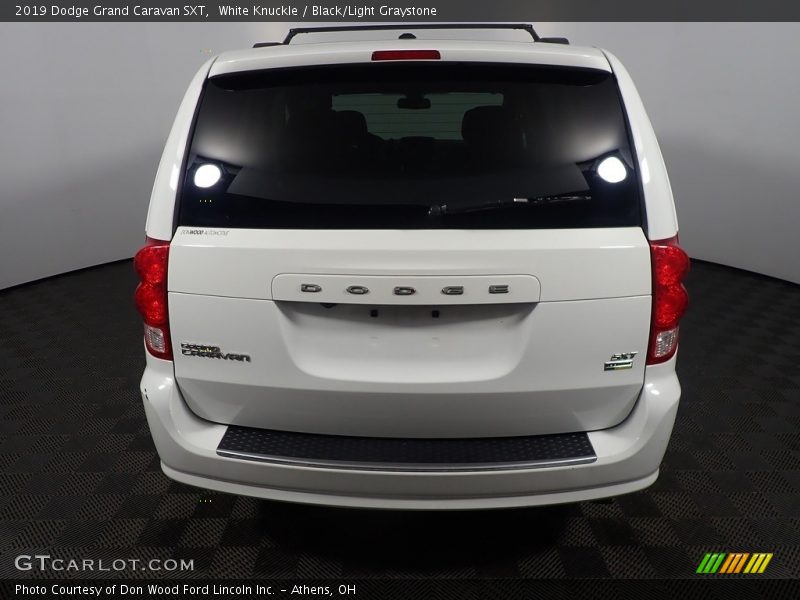 White Knuckle / Black/Light Graystone 2019 Dodge Grand Caravan SXT