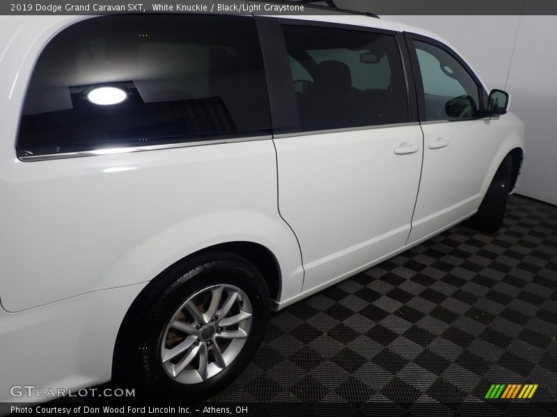 White Knuckle / Black/Light Graystone 2019 Dodge Grand Caravan SXT