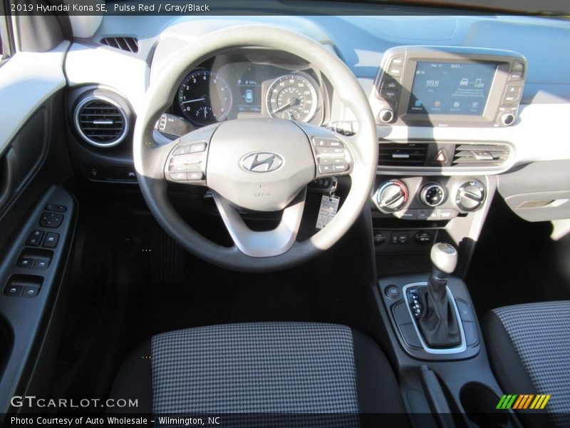 Pulse Red / Gray/Black 2019 Hyundai Kona SE