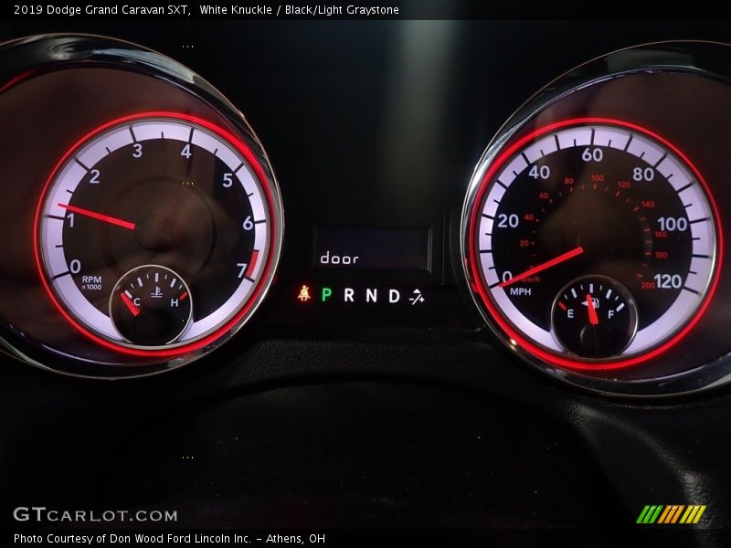 White Knuckle / Black/Light Graystone 2019 Dodge Grand Caravan SXT