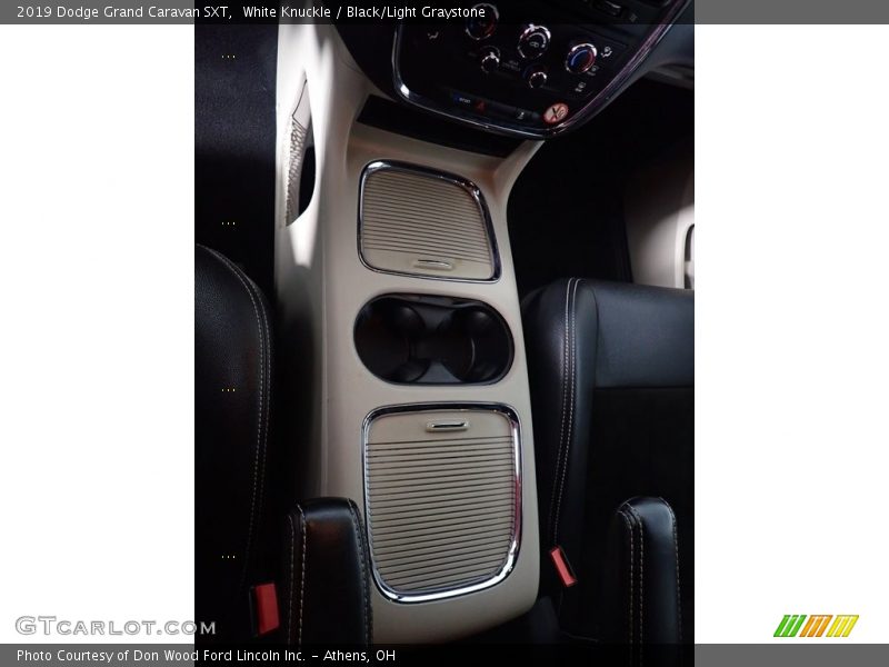 White Knuckle / Black/Light Graystone 2019 Dodge Grand Caravan SXT