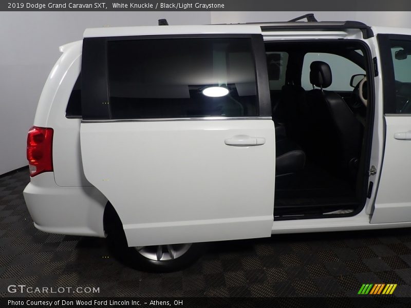 White Knuckle / Black/Light Graystone 2019 Dodge Grand Caravan SXT