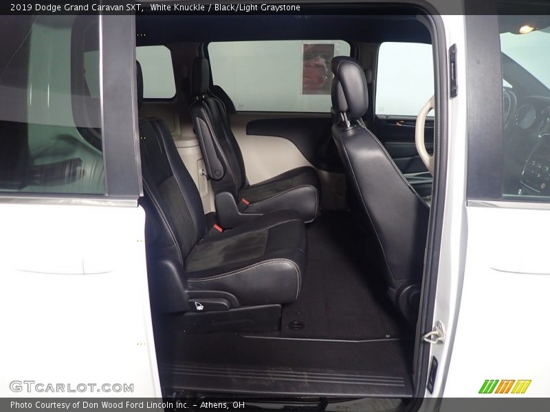White Knuckle / Black/Light Graystone 2019 Dodge Grand Caravan SXT
