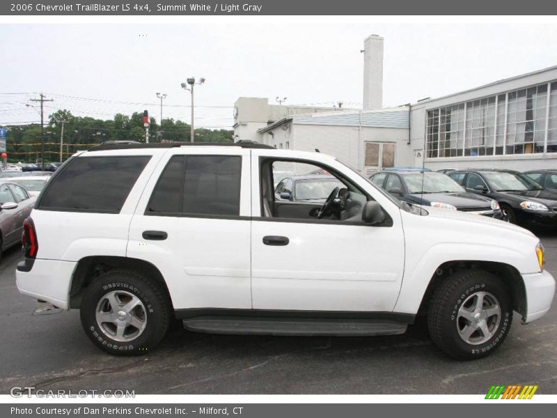 Summit White / Light Gray 2006 Chevrolet TrailBlazer LS 4x4