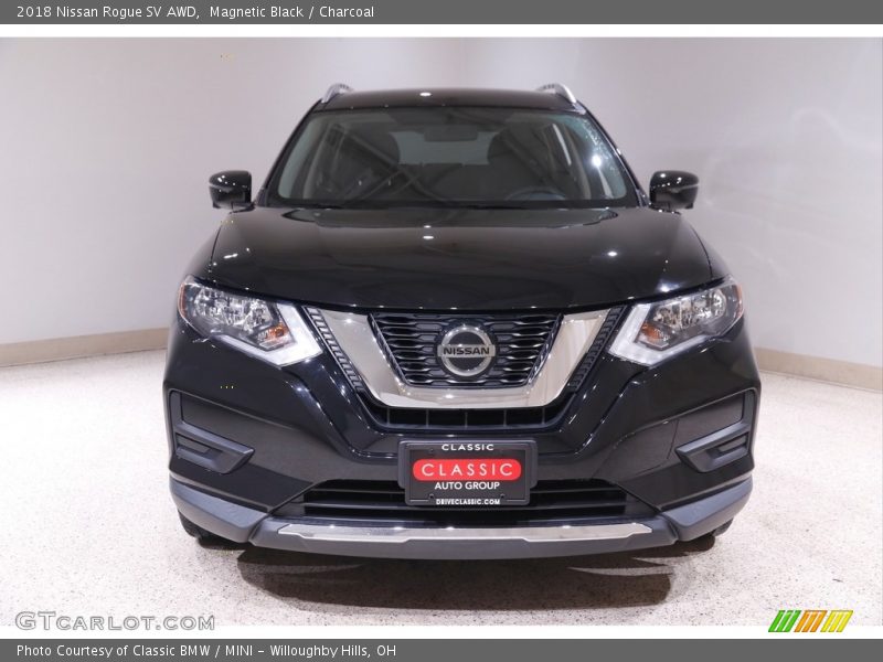 Magnetic Black / Charcoal 2018 Nissan Rogue SV AWD