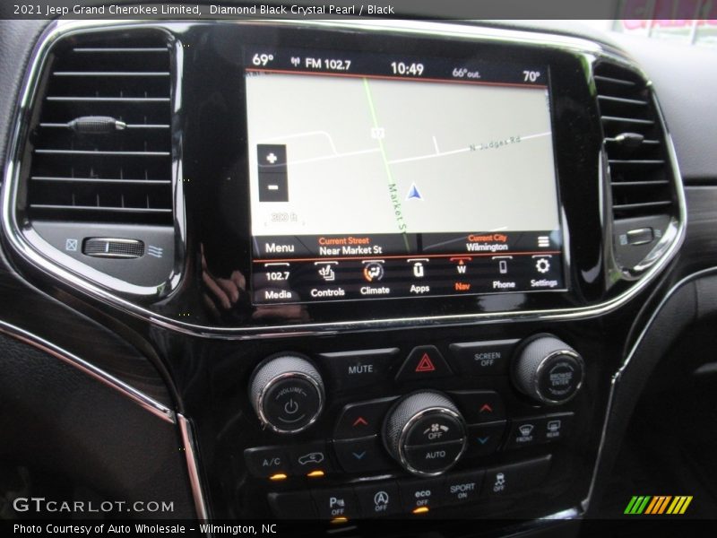 Diamond Black Crystal Pearl / Black 2021 Jeep Grand Cherokee Limited