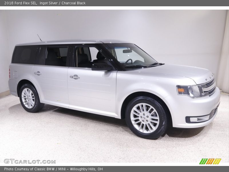 Ingot Silver / Charcoal Black 2018 Ford Flex SEL
