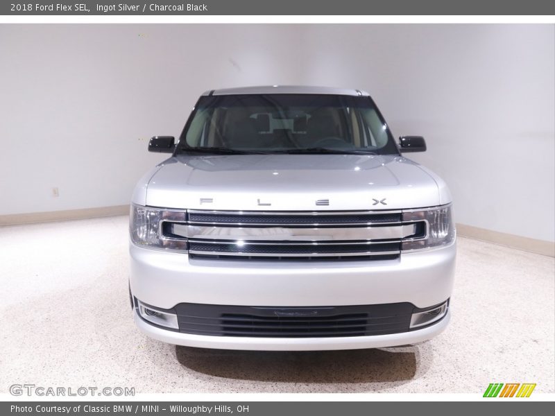 Ingot Silver / Charcoal Black 2018 Ford Flex SEL