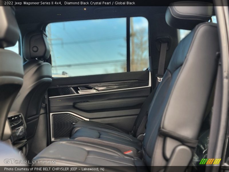 Diamond Black Crystal Pearl / Global Black 2022 Jeep Wagoneer Series II 4x4