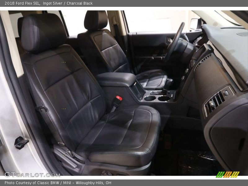 Ingot Silver / Charcoal Black 2018 Ford Flex SEL