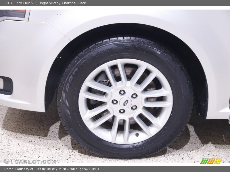 Ingot Silver / Charcoal Black 2018 Ford Flex SEL