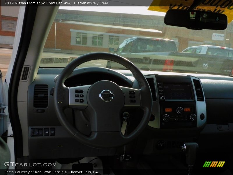 Glacier White / Steel 2019 Nissan Frontier SV Crew Cab 4x4