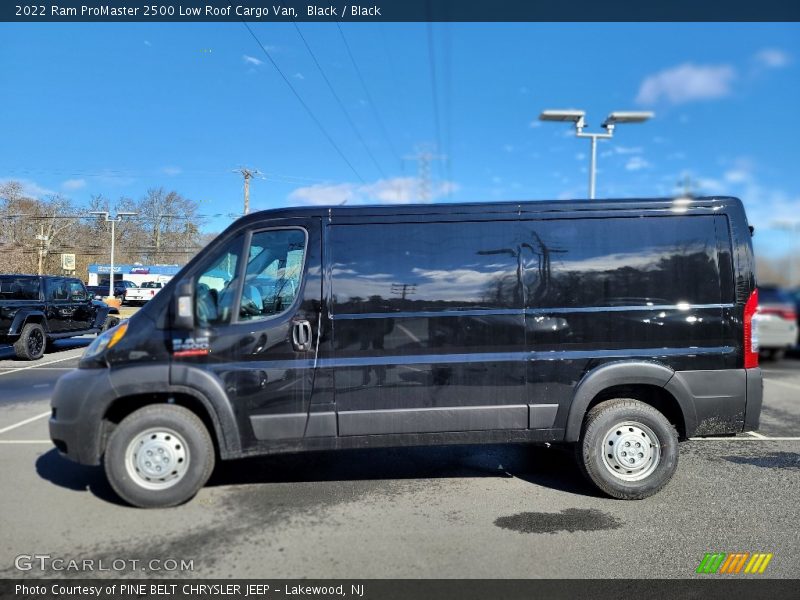  2022 ProMaster 2500 Low Roof Cargo Van Black