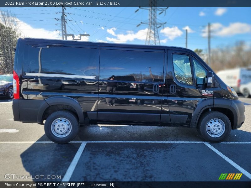  2022 ProMaster 2500 Low Roof Cargo Van Black