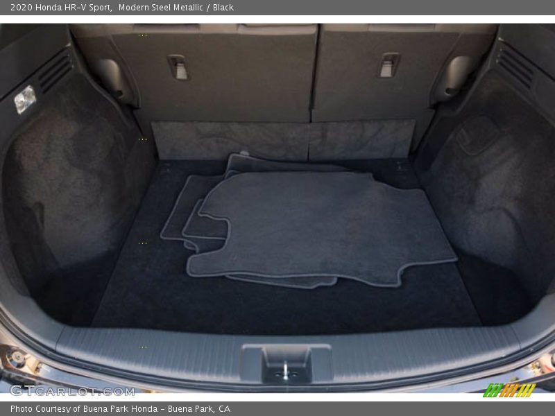 Modern Steel Metallic / Black 2020 Honda HR-V Sport