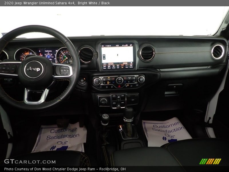 Bright White / Black 2020 Jeep Wrangler Unlimited Sahara 4x4