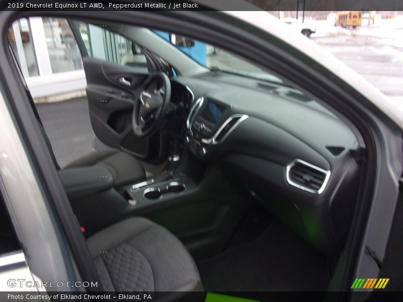Pepperdust Metallic / Jet Black 2019 Chevrolet Equinox LT AWD