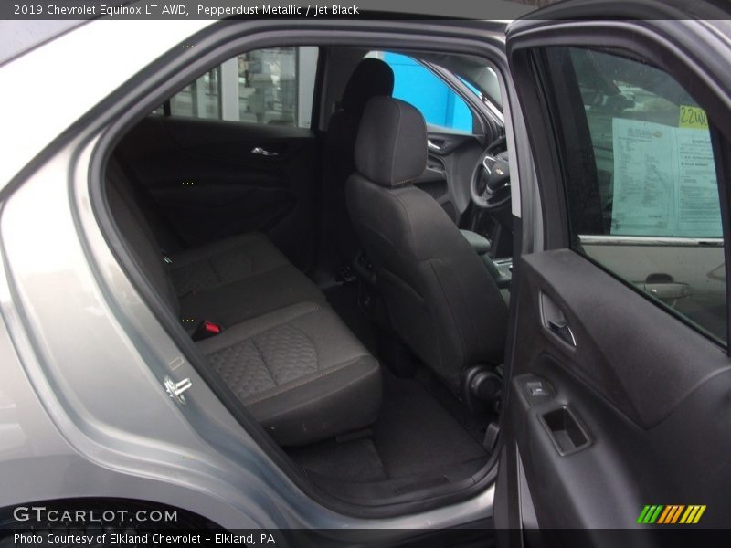Pepperdust Metallic / Jet Black 2019 Chevrolet Equinox LT AWD