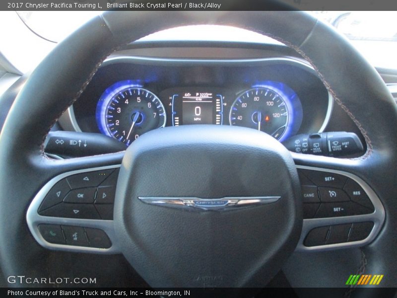 Brilliant Black Crystal Pearl / Black/Alloy 2017 Chrysler Pacifica Touring L