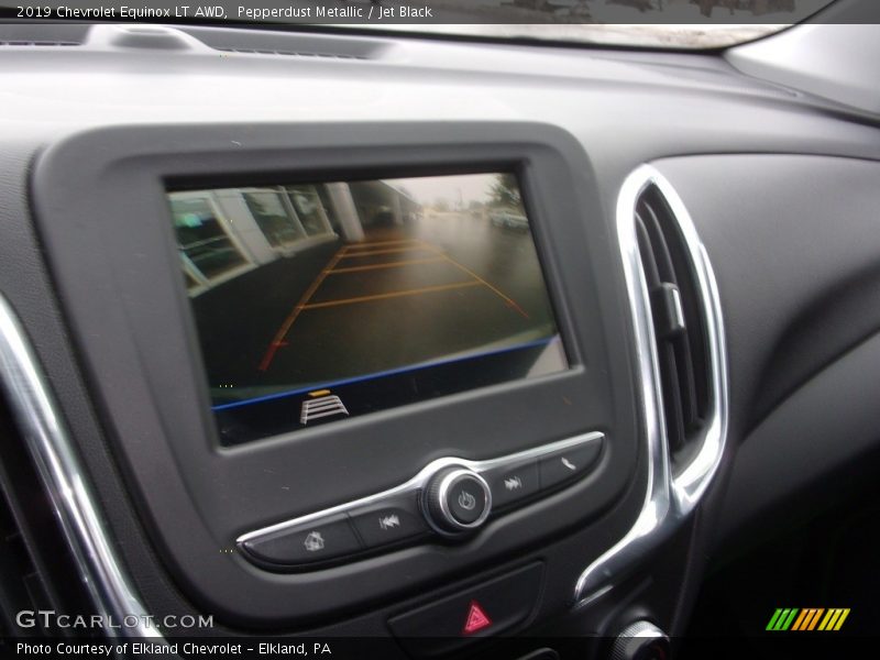 Pepperdust Metallic / Jet Black 2019 Chevrolet Equinox LT AWD