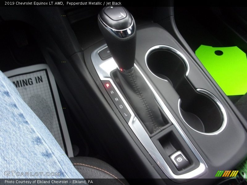 Pepperdust Metallic / Jet Black 2019 Chevrolet Equinox LT AWD