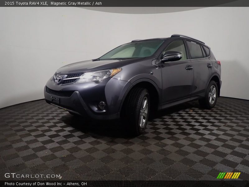 Magnetic Gray Metallic / Ash 2015 Toyota RAV4 XLE