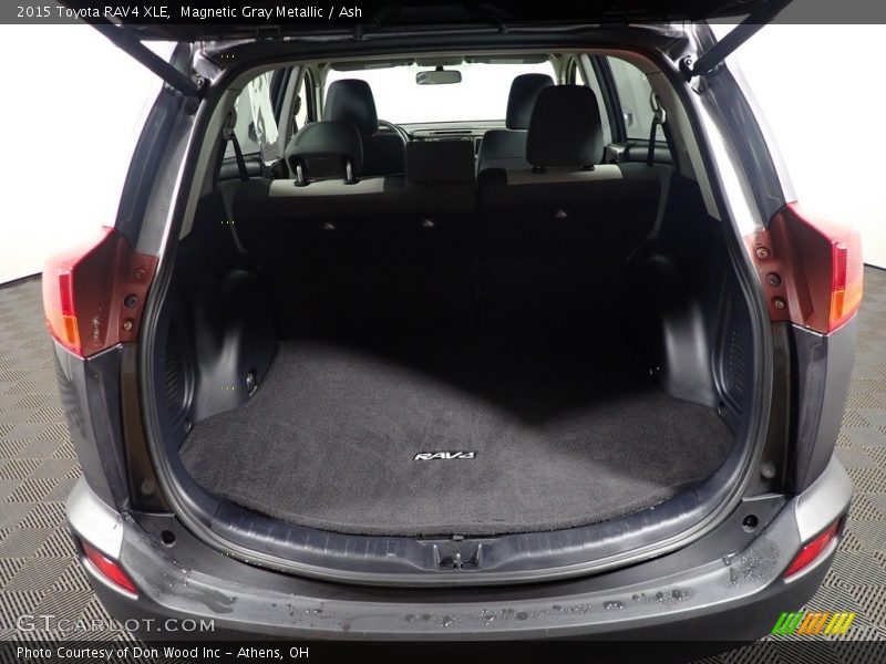Magnetic Gray Metallic / Ash 2015 Toyota RAV4 XLE