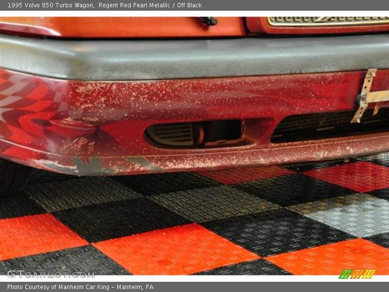 Regent Red Pearl Metallic / Off Black 1995 Volvo 850 Turbo Wagon