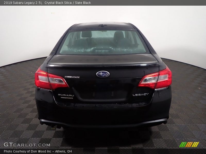 Crystal Black Silica / Slate Black 2019 Subaru Legacy 2.5i