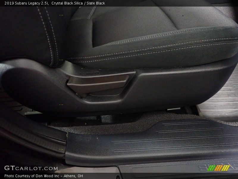 Crystal Black Silica / Slate Black 2019 Subaru Legacy 2.5i