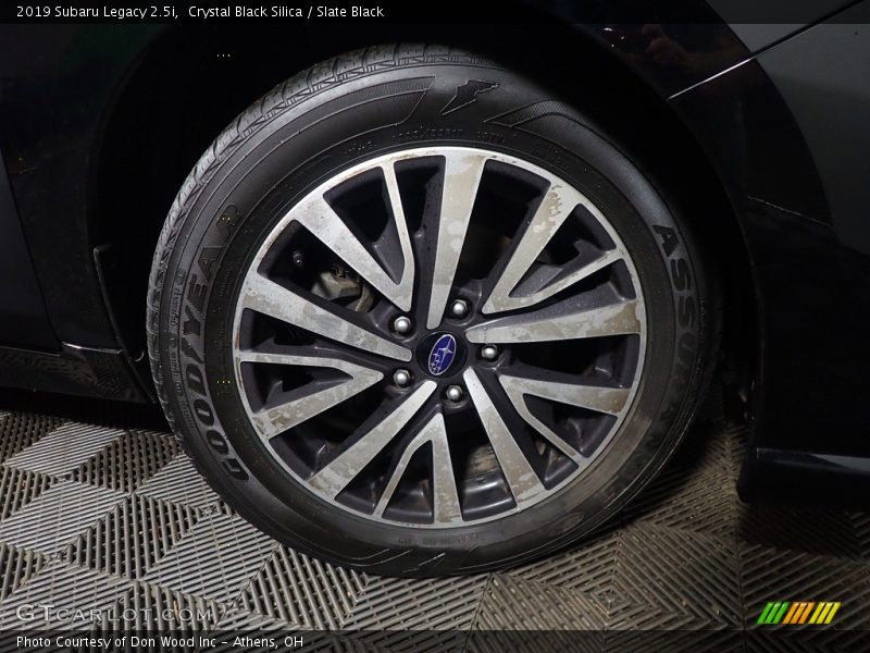 Crystal Black Silica / Slate Black 2019 Subaru Legacy 2.5i